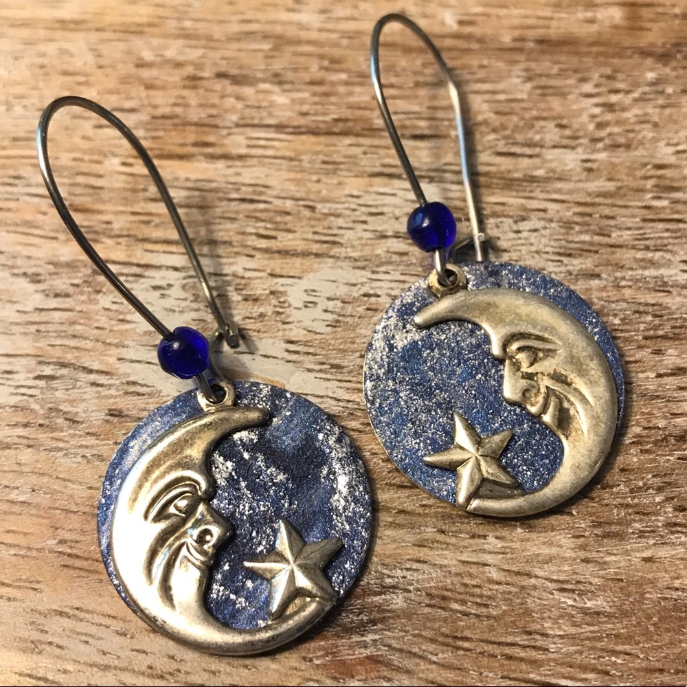 🌜 Moon & Star Earrings ⭐️